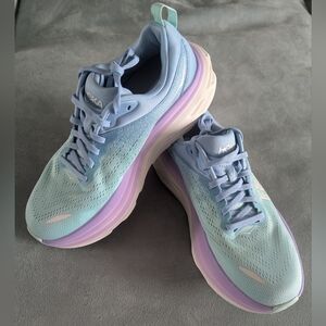 Women's Hoka Bondi 8 - Size US W8 Wide